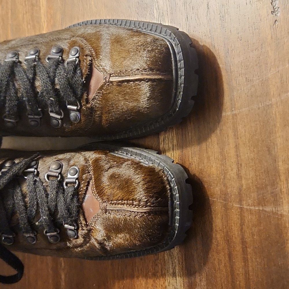 Boots by Saks Fifth Avenue - Picture 2 of 10